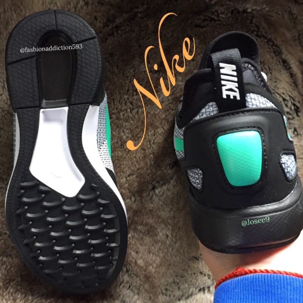 Nike Duel Racer women's black white shoes sneakers - Picture 4 of 5